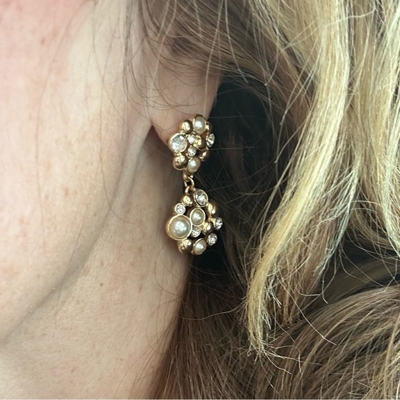 Mob Wife Glam Glitzy Romantic Feminine Gold, Crystal & Pearl Earrings. - Picture 7 of 8